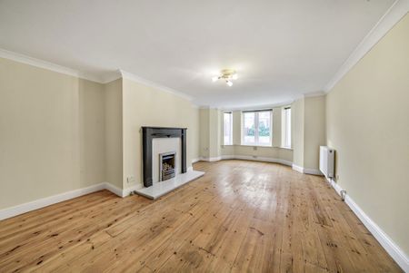 14a, Victoria Road North, Southsea - Photo 2