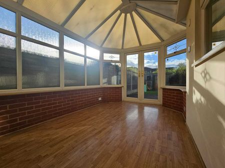 Calverton Grove, Birmingham - Photo 4