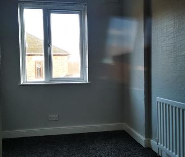 39 Dhu Varren Crescent, BT133FL, Belfast - Photo 2