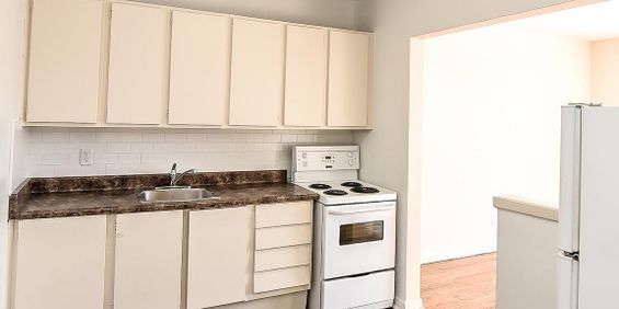 Upper James Court - Photo 3