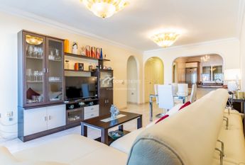 Apartamento · Alquiler a largo plazo ·