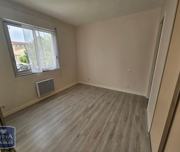 Location Appartement 1 pièce 28m² POITIERS 86000 - Photo 2