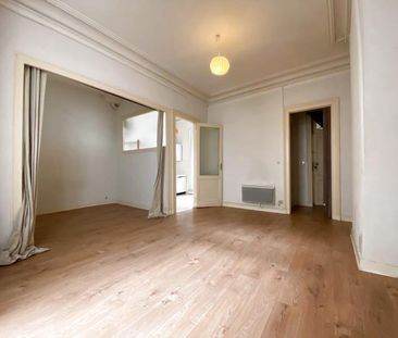 Location Appartement 2 pièces 39m² BORDEAUX 33000 - Photo 1