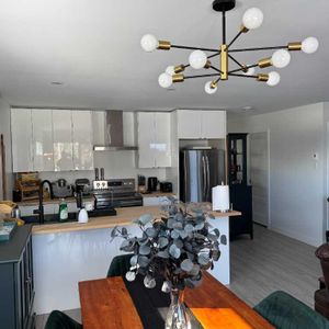 Maison de ville NEUVE AVEC GARAGE INTÉGRÉ, 5 1/2, QUARTIER TRANQUILLE, STATIONNEMENTS DÉNEIGÉS, NON-FUMEUR, POSSIBILITÉ PETIT CHIEN, ENQUÊTE CRÉDIT - Photo 2