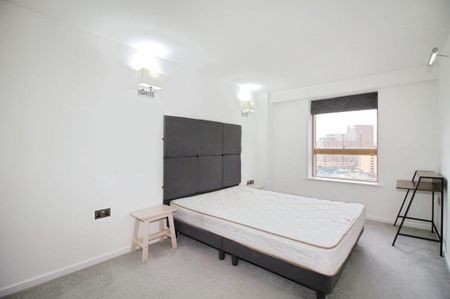 2 Bed Flat, Whitehall Waterfront, LS1 - Photo 3