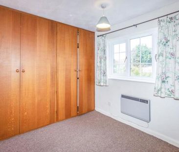 2 bedroom town house to rent Saffron Drive, Oakwood, DE21 - Photo 2