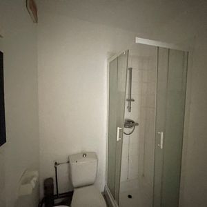 Location Appartement 1 pièce 25m² - Photo 2