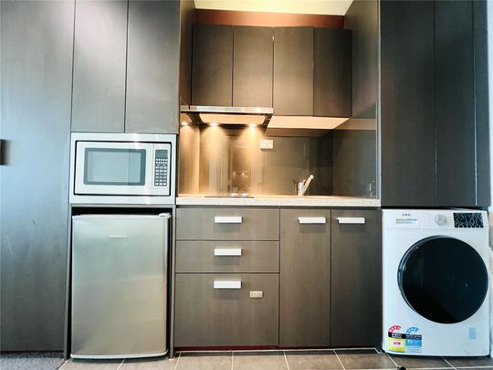 1309/181 Abeckett Street - Photo 1