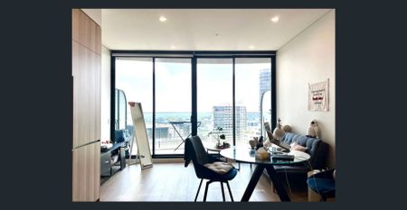 The Landmark Building | Fully Furnished | Free Gym & Swimming Pool & Cinema | Huge Open Balcony & Water View - Photo 5