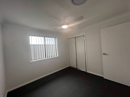 MODERN & LOW MAINTENANCE LIVING - Photo 2