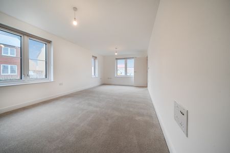 The Square, Sudbury - Photo 4