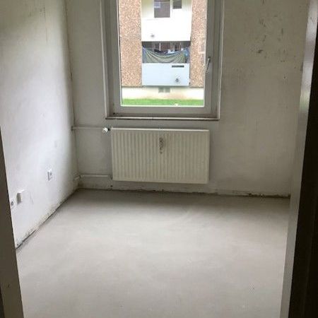 Hier findet jeder seinen Platz: praktische 3-Zimmer-Wohnung (WBS) - Foto 1