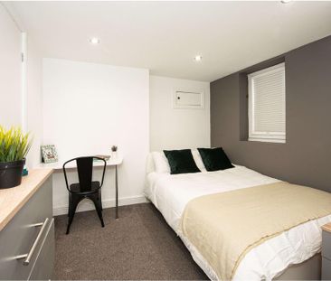6 bedroom house to rent - Photo 4