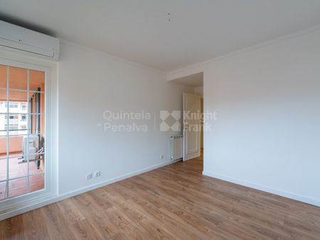 Apartamento T4 em Lisboa - Photo 4