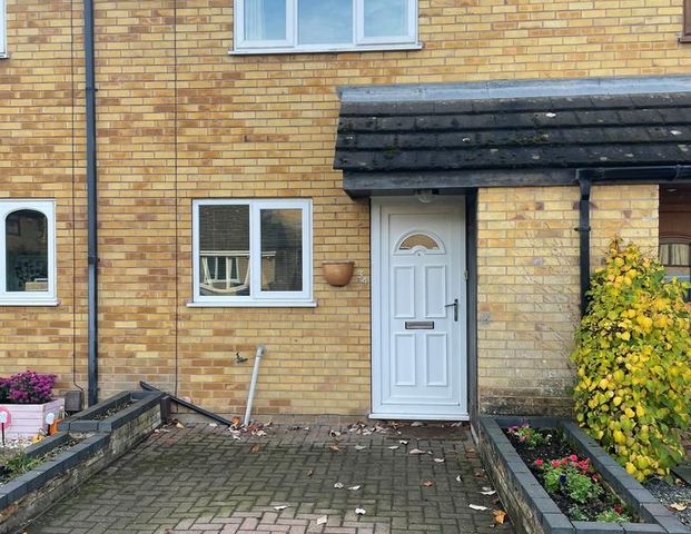 2 bedroom terraced house to rent - Photo 1