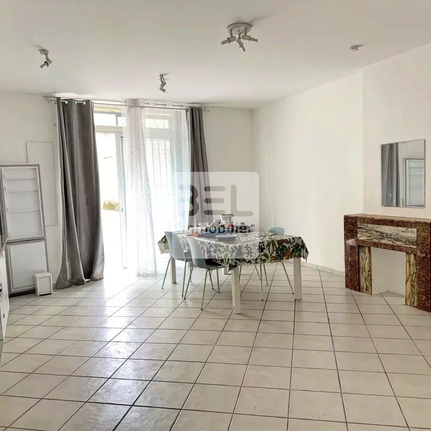 Appartement dans immeuble de charme - Photo 1