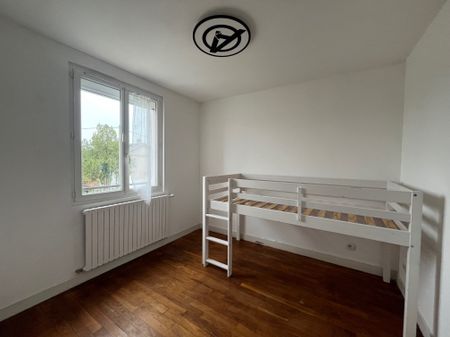 Location Maison 4 pièces 80m² ISSOUDUN 36100 - Photo 2