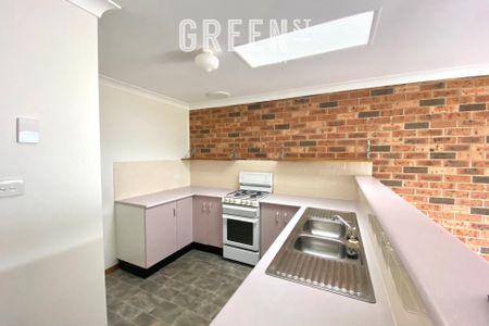 2/34 Callan Avenue, Maryland NSW 2287 - Photo 5