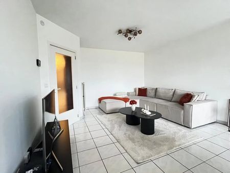 Appartement te huur - Foto 2