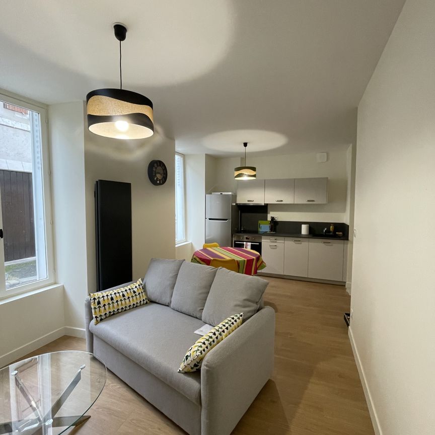 Location Appartement 2 pièces 34m² ORLEANS 45000 - Photo 1
