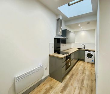 1 bedroom Flat To Let - Photo 6
