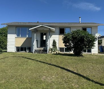 KOEHN RESIDENCE - LOWER - Photo 4