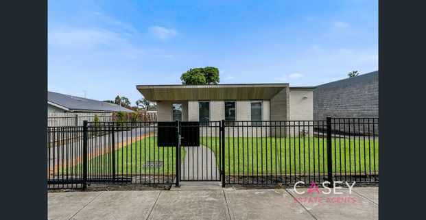 Modern Living Offering Security & Convenience - Photo 1