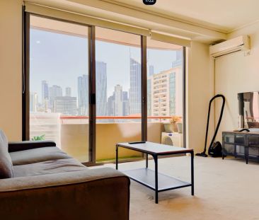 2 Bed 1 Bath - Master Room - Photo 2