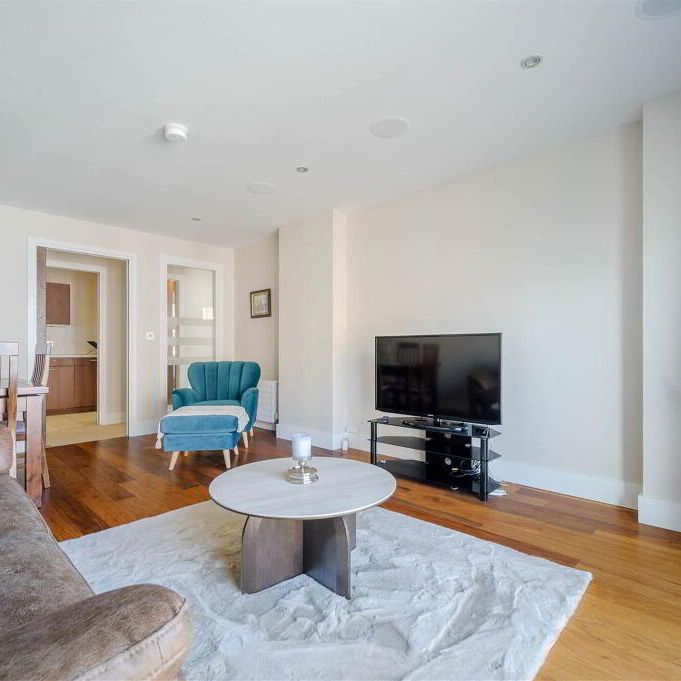 Apt 11 Custom House Square, 2 Ulster Street, Belfast, BT1 3ES - Photo 1