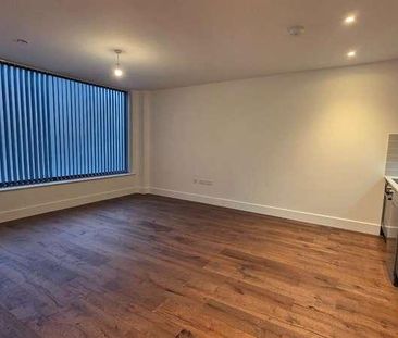 Flat, Green Lane, London, SW16 - Photo 1