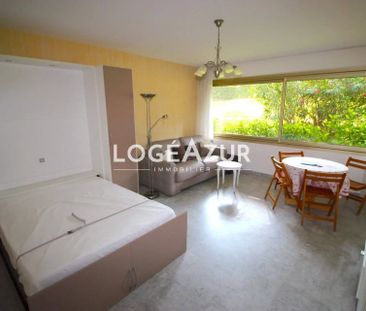 Location AppartementJuan-les-Pins - Photo 4