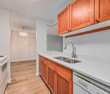 Next to LRT & 17 Ave - renovated 2 br condo ; Heat & Water included l GYM | 550 Westwood Dr SW, Calgary - Photo 1