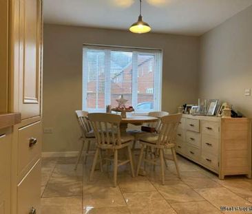 4 bedroom property to rent in Marlborough - Photo 6