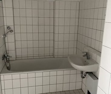 Schöne 5 Zimmerwohnung - Foto 2