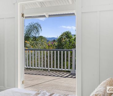 Elevated Character Stunner - Photo 3