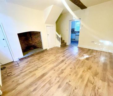 2 bedroom terraced house to rent - Photo 1