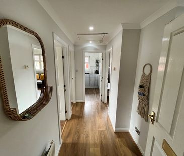 2 Bed Flat, Springfield Lane, EH6 - Photo 2