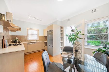 Single-Storey Home with Unbeatable Access - Photo 5