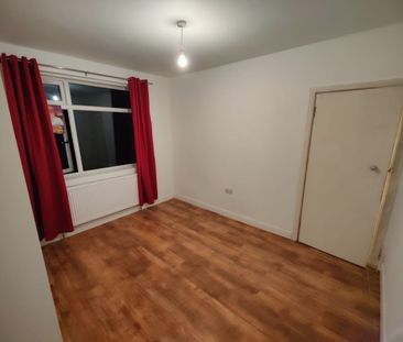 3 Bed Semi-Detached House, Humberstone Lane, LE4 - Photo 4