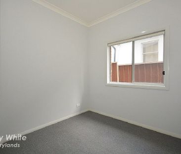 MODERN MAGIC - Photo 2