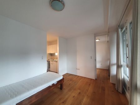 Besondere 2-Zimmer-Wohnung mitten im Herzen von Dornbirn mit großer Terrasse - Photo 2