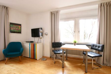 Zeitgemäß möbliertes Apartment im Herzen von Köln - Photo 2