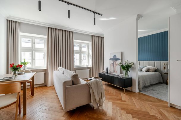 Kawalerka 39m², Złota 83, Mirów, Warszawa - Photo 1