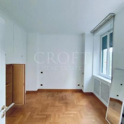 Parioli-Panama: 170sqm. Beautifully restored 3 bedroom, 3 bath, spacious living, balconies, restored kitchen, baths. Doorman, parking, views of Park. Ref 302 - Photo 4