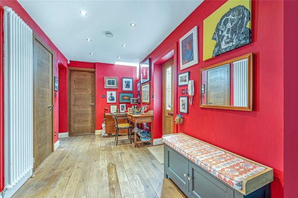 Buckland Crescent, Belsize Park, London, NW3 flat to rent - Photo 1