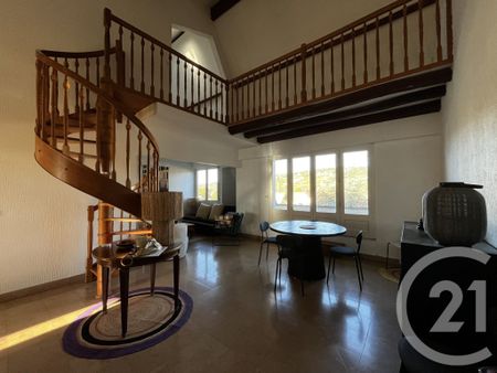 Location Appartement 4 pièces 132m² BEAUNE 21200 - Photo 2