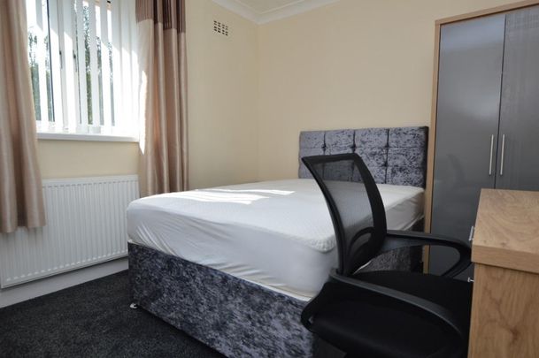 5 bedroom terraced house to rent - Photo 1