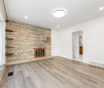 For Lease - 37 Largo Crescent, Meadowlands - Crestview and Area, On... - Photo 1