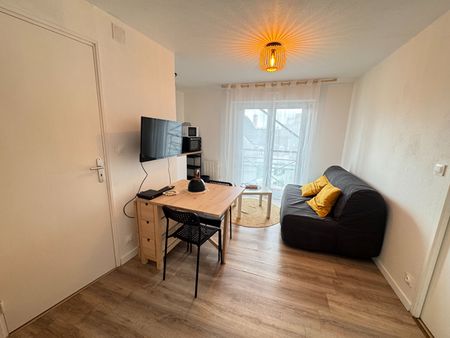 Location Appartement 2 pièces 26m² - Photo 2