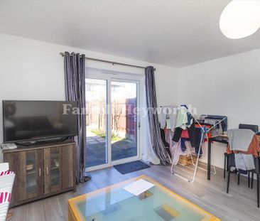 2 bedroom house to rent - Photo 1